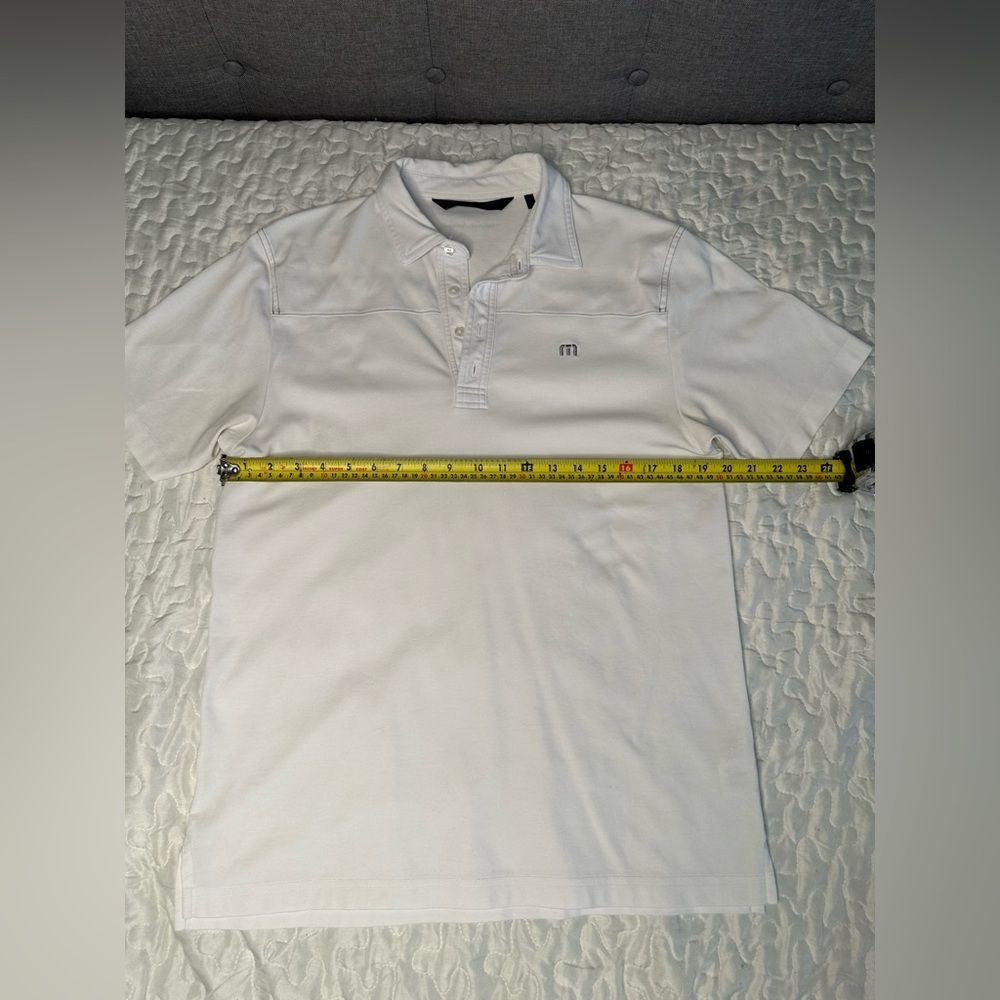 Travis Mathew White Polo Shirt Men’s M Golf Athleisure Classic Resort Wear - Picture 9 of 10